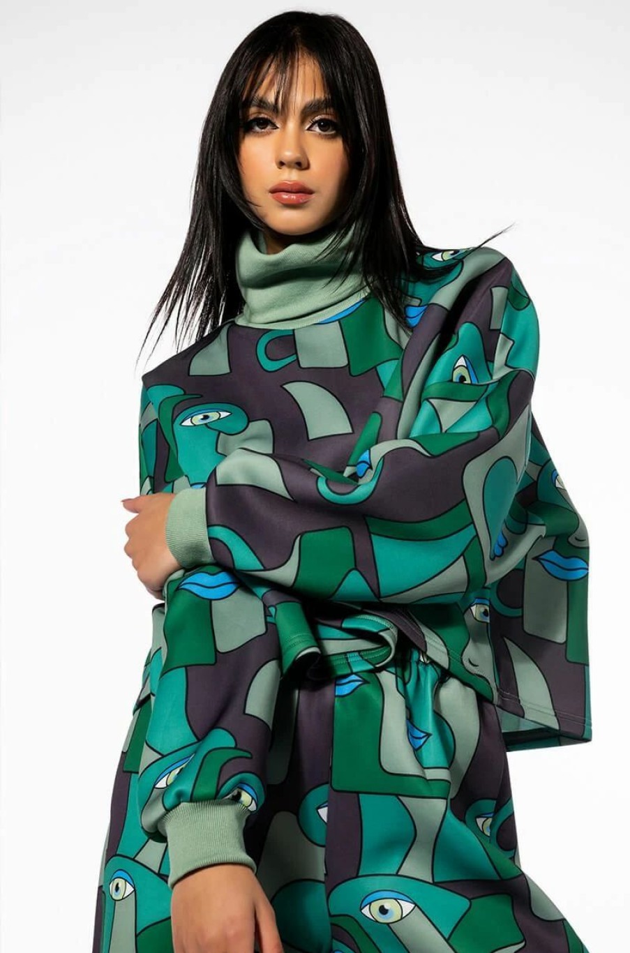 Hoodies And Sweatshirts * | Medusa Turtleneck Scuba Sweatshirt Green Multi